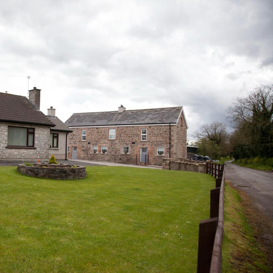 Cash Hill Farm Cottages Ballinamallard Экстерьер фото